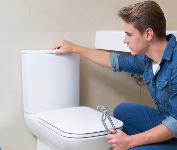 Expert Plumber for Toilet Replacement in Upper Arlington, OH: Schedule Affordable Toilet Replacement Services with Us